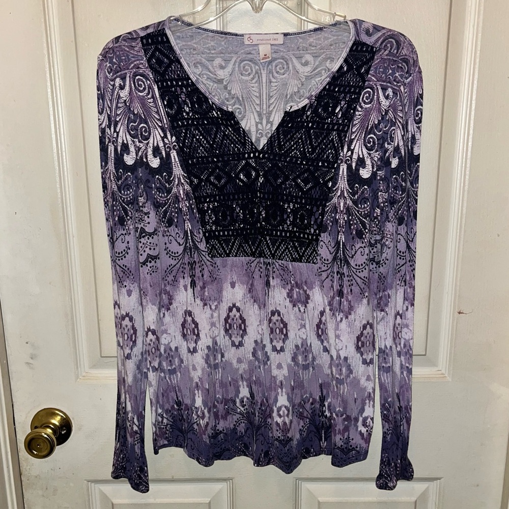 EST 1962 Women’s Long Sleeve Print Top. Sz M